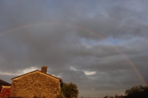 Les Modillons arc en ciel